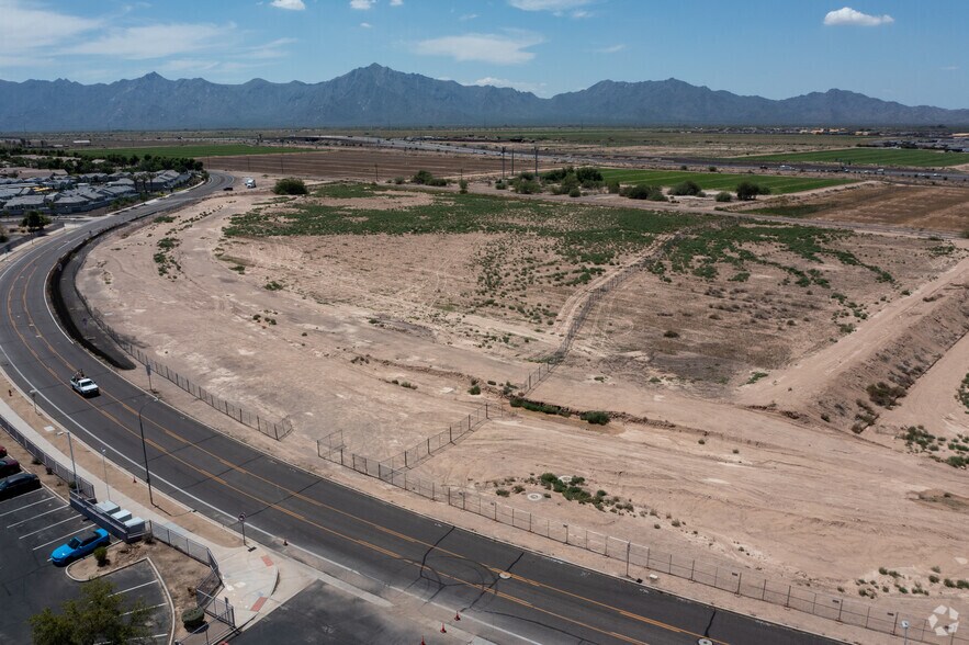More Photos Of Loop 202 & Baseline Rd, Laveen Storefront For Lease