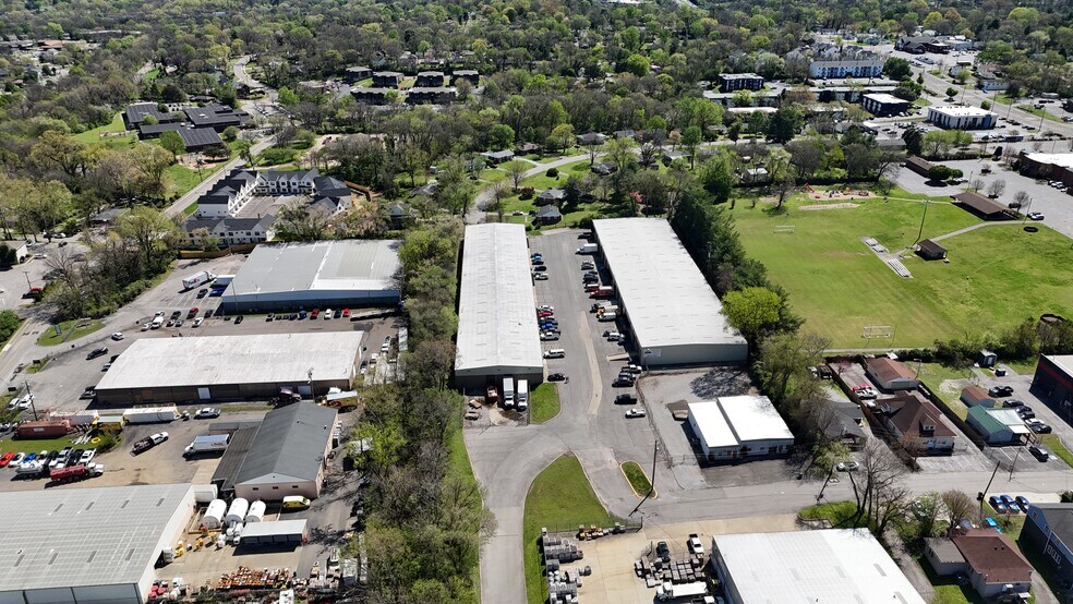 More Photos Of 2832 Logan St, Nashville Warehouse For Lease