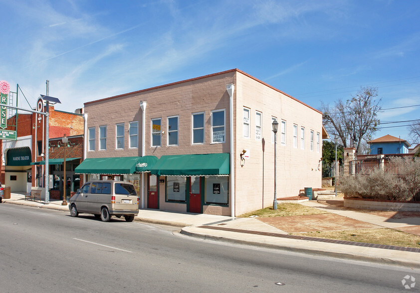 Primary Photo Of 1434 N Main St, Fort Worth Storefront Retail Office For Lease