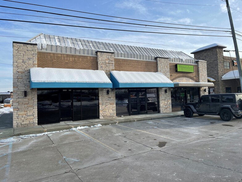 Primary Photo Of 3290 Pontiac Trail, Commerce Township Freestanding For Lease