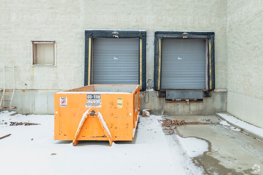 More Photos Of 1800 Tiffin Ave, Findlay Unknown For Lease