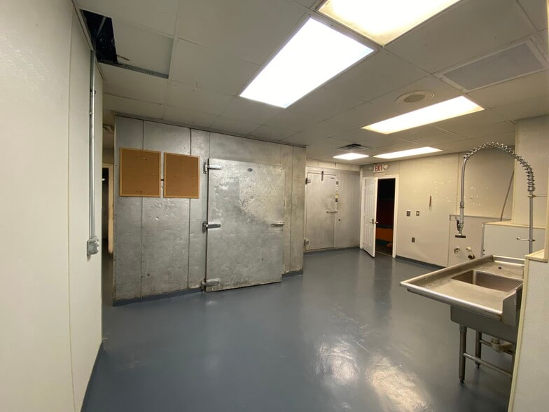 More Photos Of 114 E 5th St, Greenville Apartments For Lease