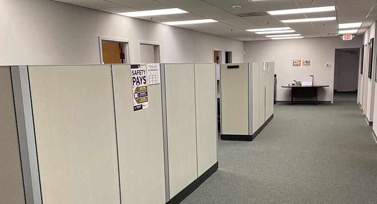 More Photos Of 1001-1067 Technology Park Dr, Glen Allen Light Distribution For Lease