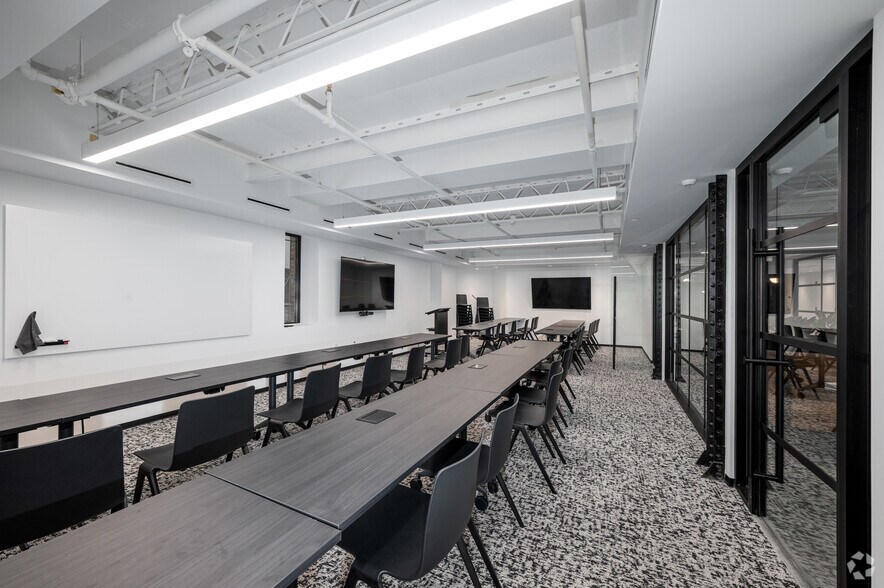 More Photos Of 1763 Columbia Rd NW, Washington Loft Creative Space For Lease