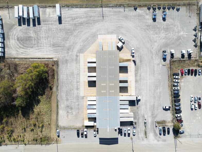 Primary Photo Of 3101 Fox Rd, Jonesboro Industrial For Lease