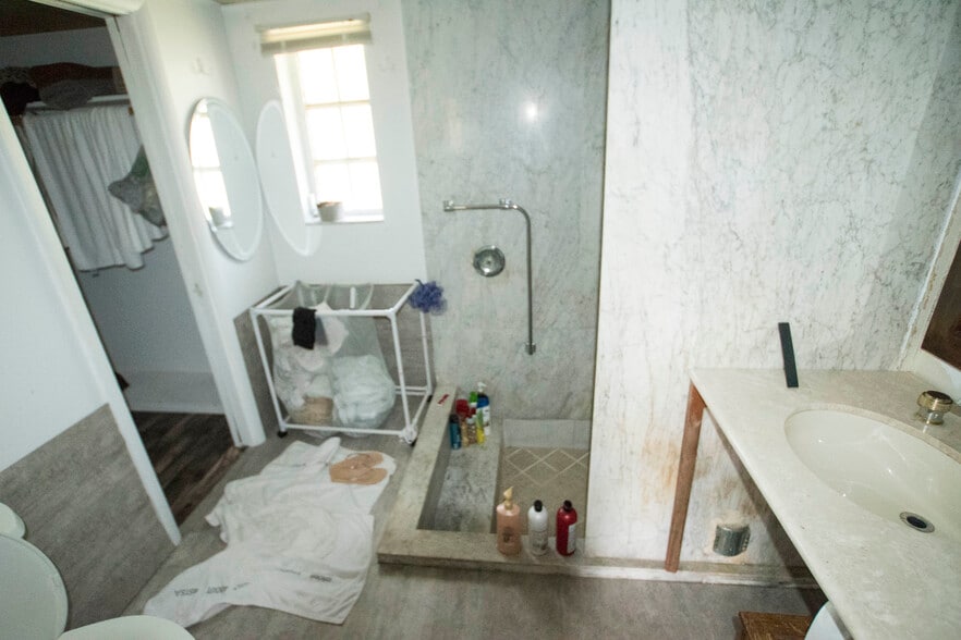 More Photos Of 651 North Old Hiatus, Plantation Land For Sale