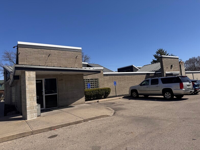 More Photos Of 1100 Salem Ave, Dayton Office For Sale