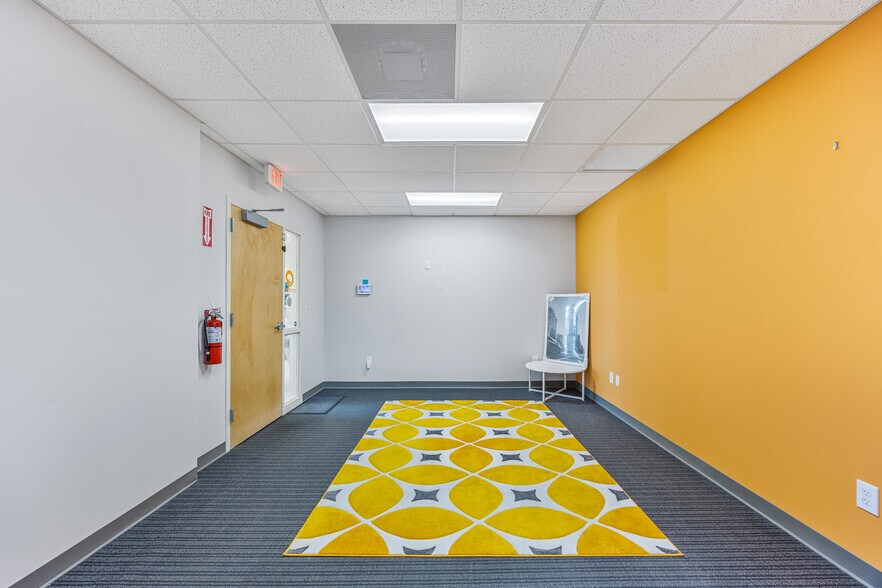 More Photos Of 5500 Murrell Rd, Melbourne Office For Lease