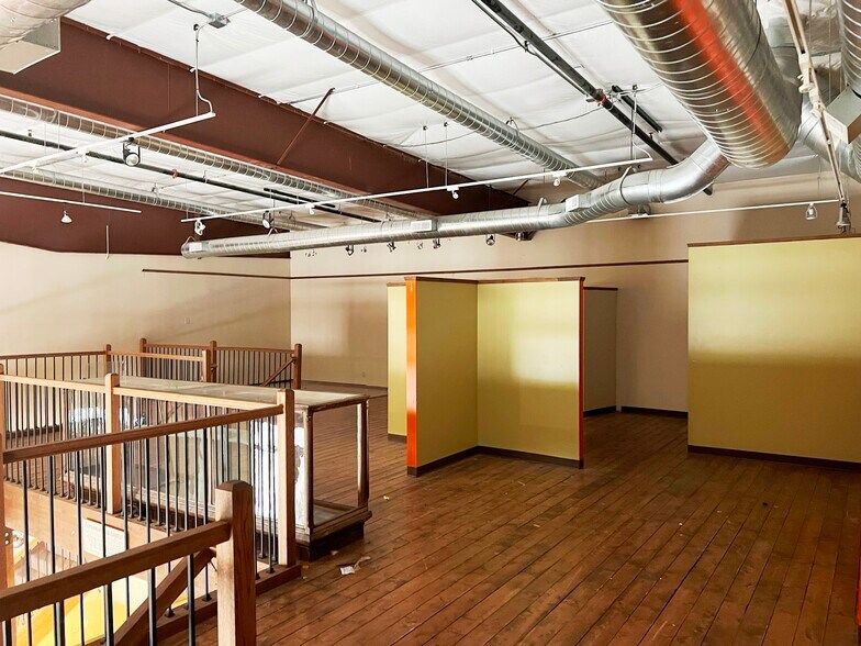 More Photos Of 110 Wall St, Onamia Flex For Sale