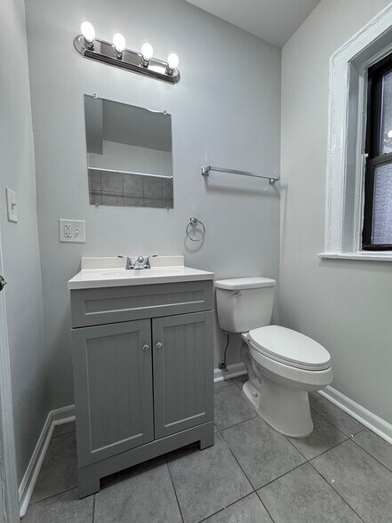 More Photos Of 7115-7125 S East End Ave, Chicago Apartments For Sale