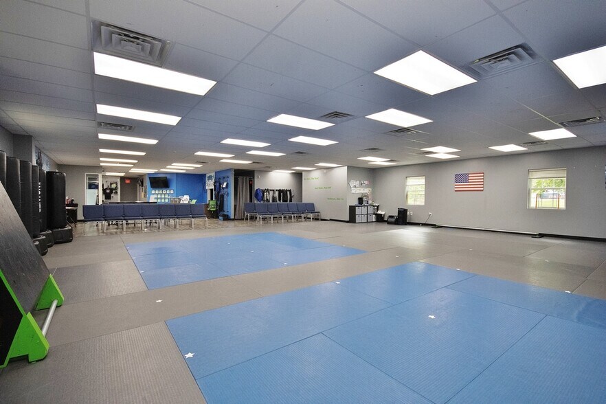 More Photos Of 1559 Route 82, Hopewell Junction Medical For Lease