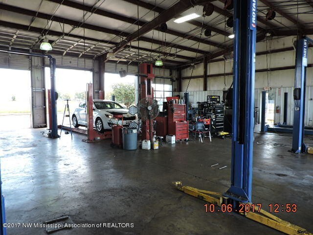 More Photos Of 10045 Ridgeway Industrial Dr, Olive Branch Auto Repair For Sale