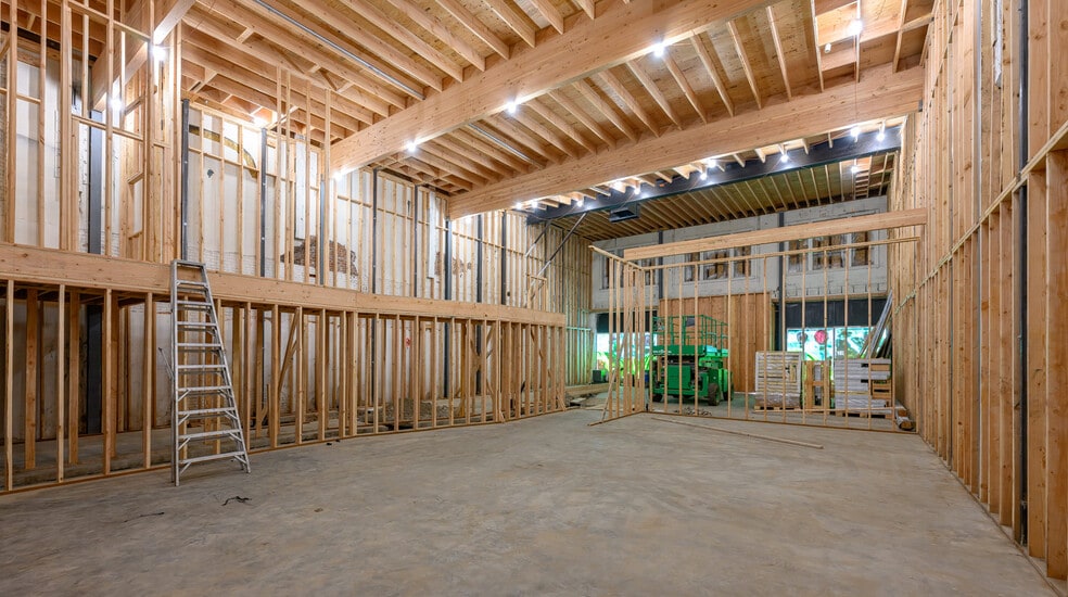 More Photos Of 433 NE 3rd St, Mcminnville Restaurant For Sale