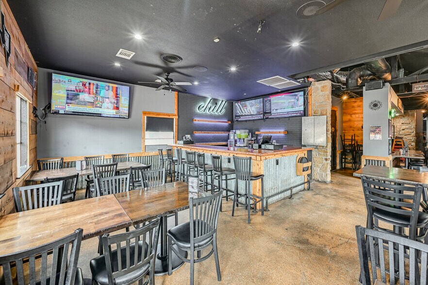 More Photos Of , Grapevine General Retail For Sale