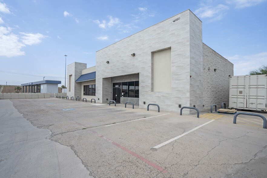 Primary Photo Of 10500 S Cage Blvd, Pharr Service Station For Sale