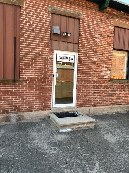 More Photos Of 346 Quinnipiac St, Wallingford Industrial For Sale