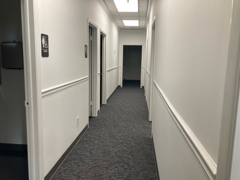 More Photos Of 4415 Commerce Dr Sw, Atlanta Warehouse For Lease