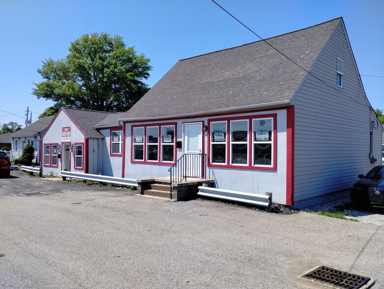 More Photos Of 34771 Vine St, Eastlake Storefront Retail Office For Sale