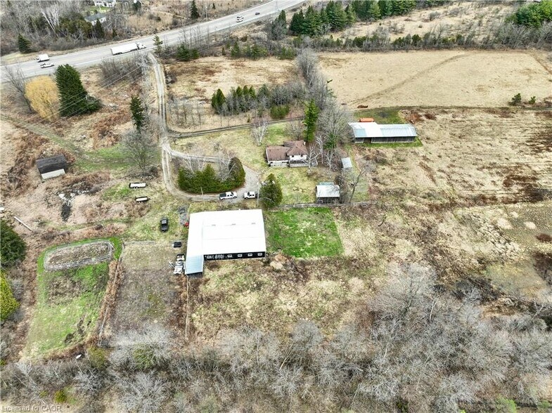More Photos Of 2027 HIGHWAY 6 Hwy, Puslinch Specialty For Sale