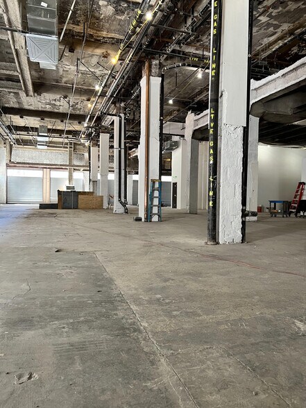 More Photos Of 601 S Broadway, Los Angeles Apartments For Lease