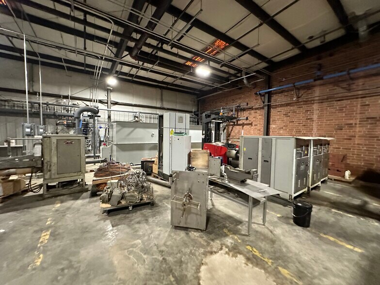 More Photos Of 119 Metrolina Dr, Shelby Manufacturing For Sale
