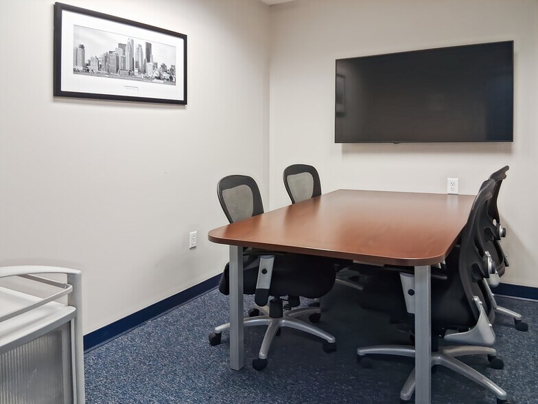 More Photos Of 4-18 Biltmore Ave, Asheville Coworking Space