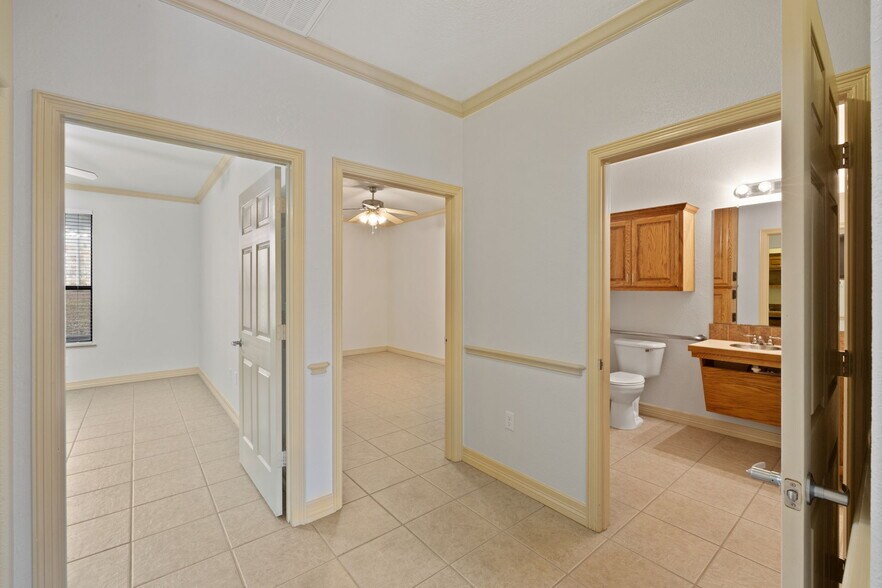 More Photos Of 3000 Joe Dimaggio Blvd, Round Rock Office Residential For Lease