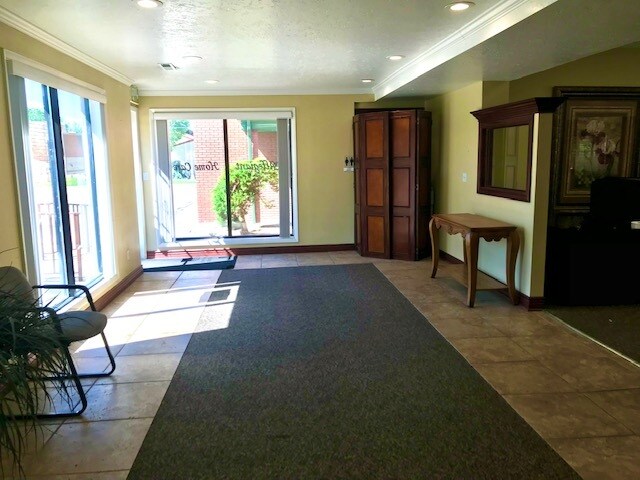 More Photos Of 206-210 12th Ave Rd, Nampa Medical For Lease