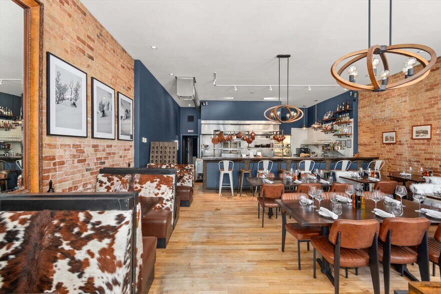 More Photos Of 335 Main St, Carbondale General Retail For Sale