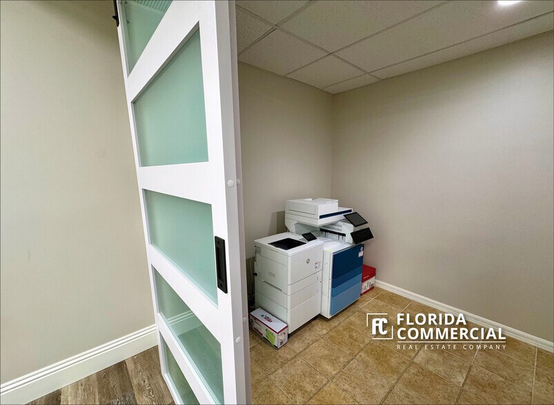 More Photos Of 2300 SE Monterey Rd, Stuart Office For Sale