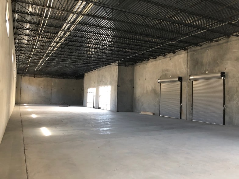 More Photos Of 12305 Mercantile Ave, El Paso Warehouse For Lease