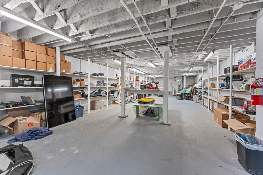 More Photos Of 4251 Nicollet Ave, Minneapolis Storefront Retail Office For Sale