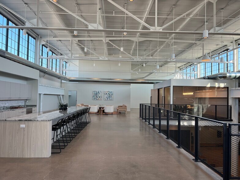 More Photos Of 1315 N North Branch St, Chicago Office For Lease