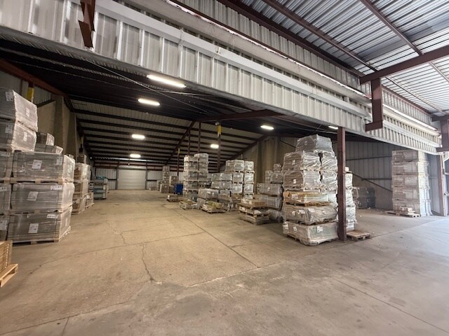 More Photos Of 3890 A Pasco St, Pensacola Unknown For Lease