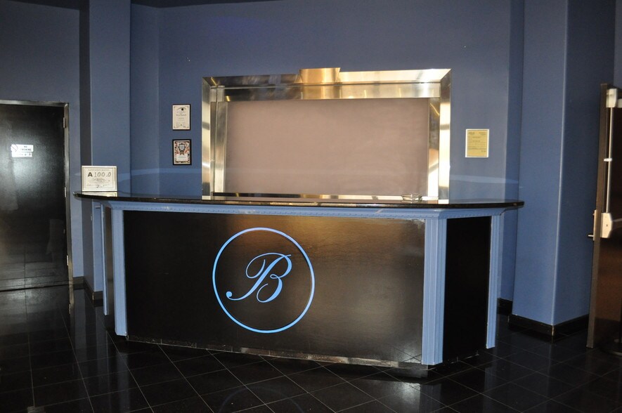 More Photos Of 1501 Skibo Rd, Fayetteville General Retail For Sale