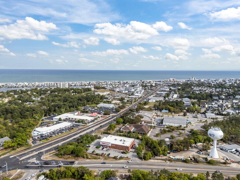 More Photos Of 1204 N Lake Park Blvd, Carolina Beach Light Distribution For Sale