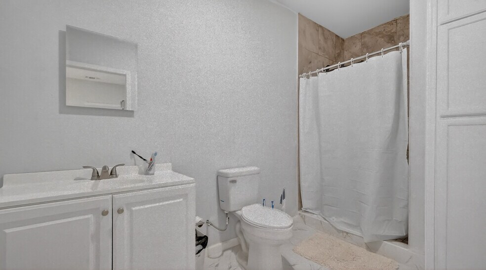 More Photos Of 1850 N FM 866, Odessa Warehouse For Sale