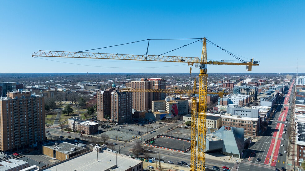 More Photos Of 310 W Broad St, Richmond Storefront For Sale