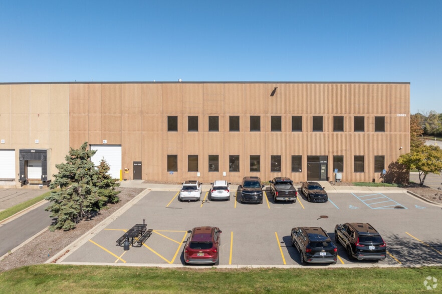 More Photos Of 20001 Brownstown Center Dr, Brownstown Unknown For Lease