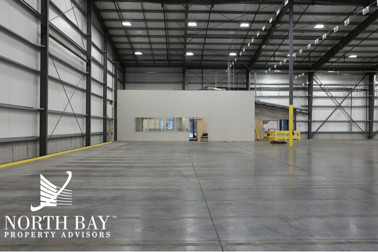 More Photos Of 3300 N Laughlin Rd, Santa Rosa Warehouse For Lease