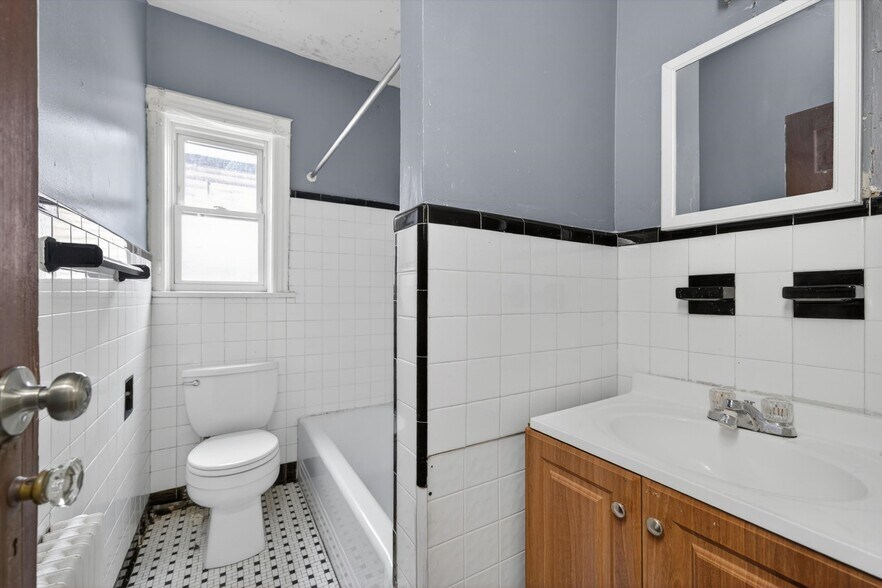 More Photos Of 16 Church St, Liberty Apartments For Sale