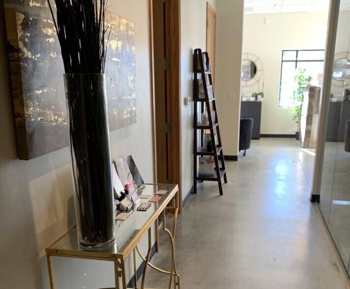 More Photos Of 550 Plaza Dr, Folsom Office For Sale