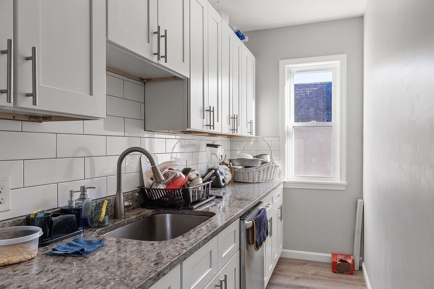 More Photos Of 36-38 Houghton St, Worcester Apartments For Sale