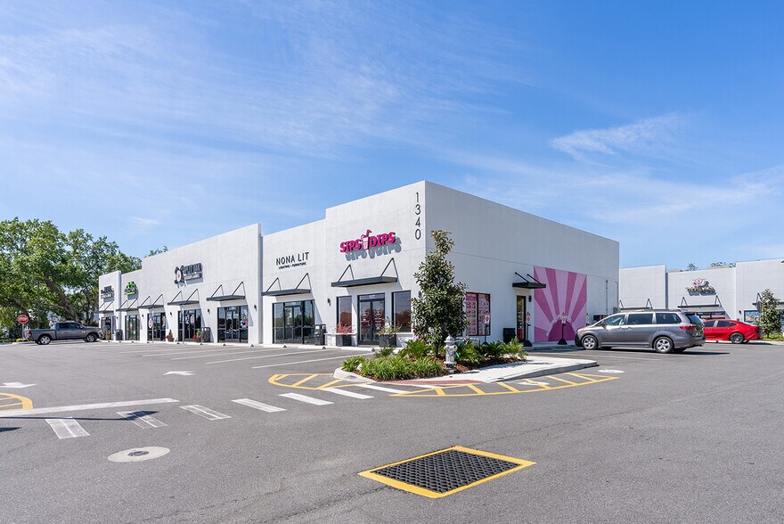 More Photos Of 1340 S Narcoossee Rd, Saint Cloud General Retail For Sale