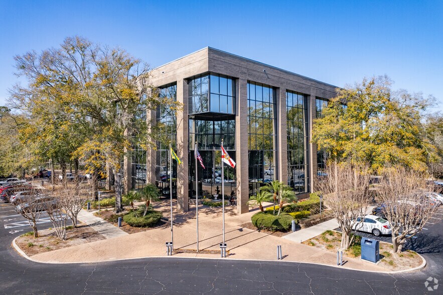 More Photos Of 1060 Maitland Center Commons, Maitland Unknown For Lease