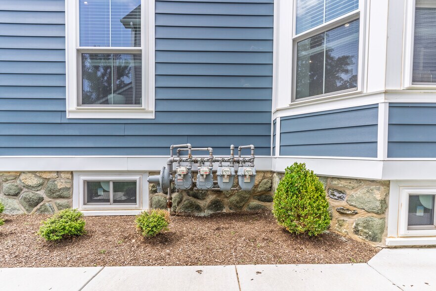 More Photos Of 155 Channing Ave, Malvern Apartments For Sale