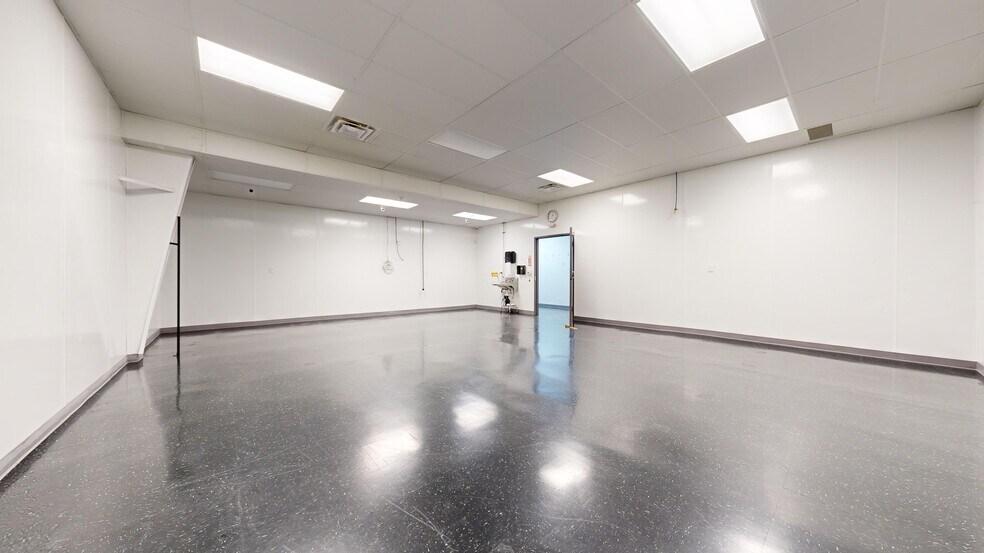 More Photos Of 1105 Constitution Dr, Trinidad Food Processing For Lease