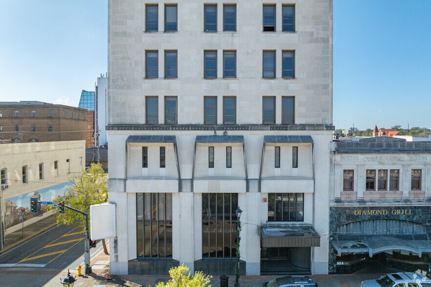 More Photos Of 934 3rd St, Alexandria Office Residential For Sale