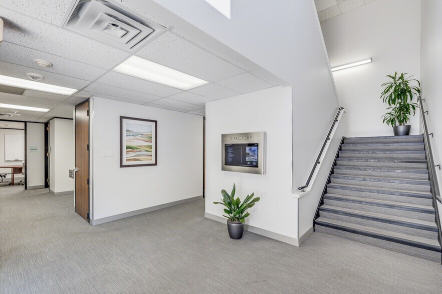 More Photos Of 4009 Banister Ln, Austin Office For Lease