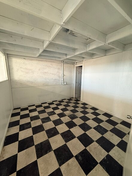 More Photos Of 616 S Amphlett Blvd, San Mateo Auto Repair For Sale